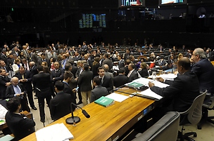 imgNoticiaBloco_1-2989100-1437063297030