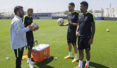 650x375_treino-selecao-futebol-eliminatorias-neymar_1662082